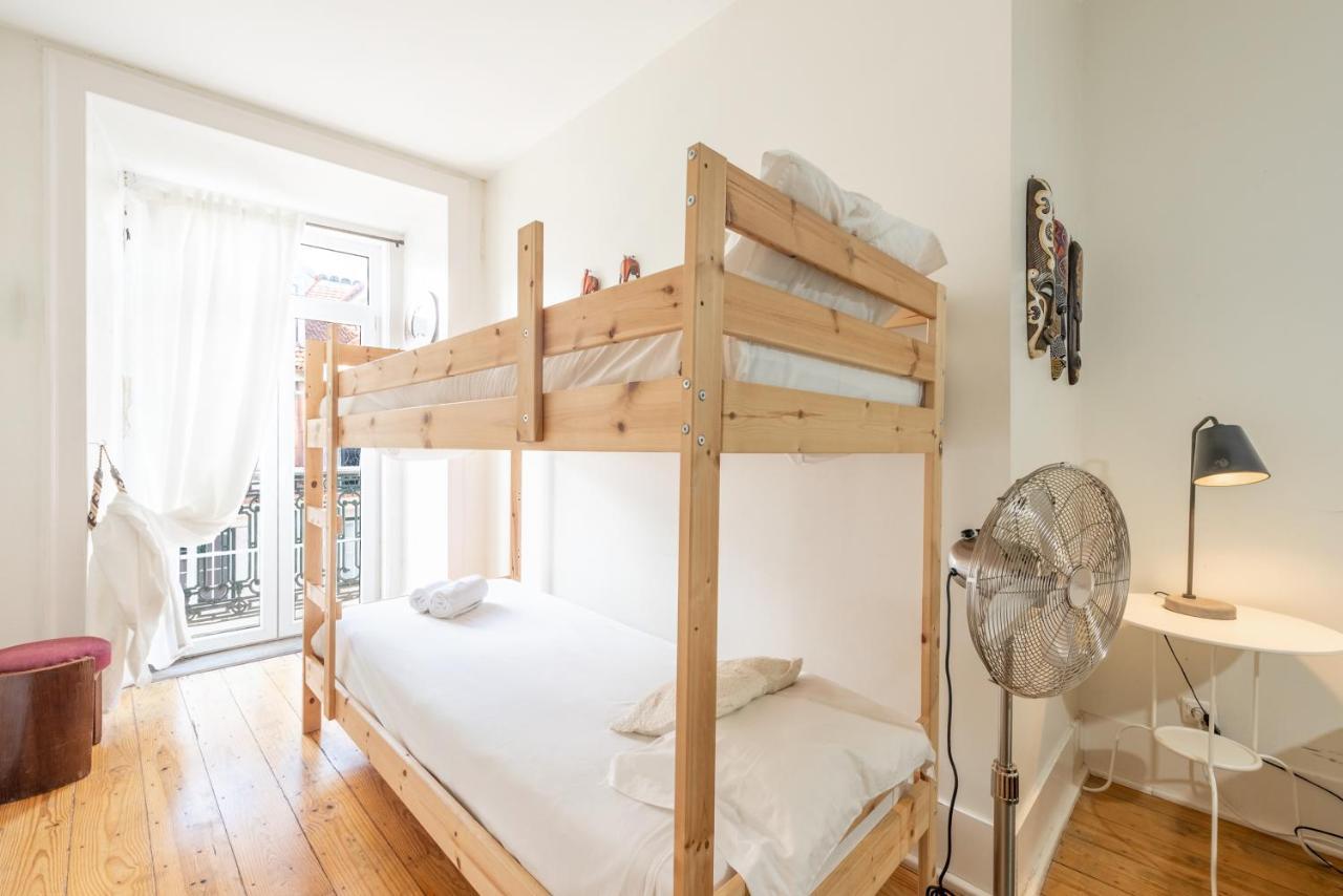Guest house Happy At Chiado Lisbon
